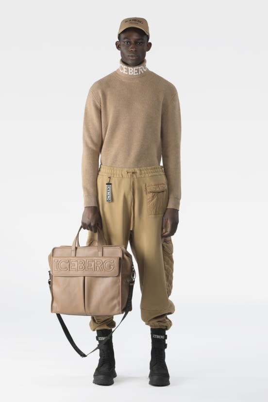 man<br>FW21