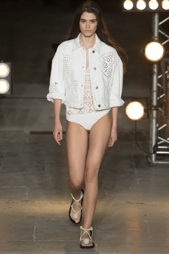 woman<br>SS18