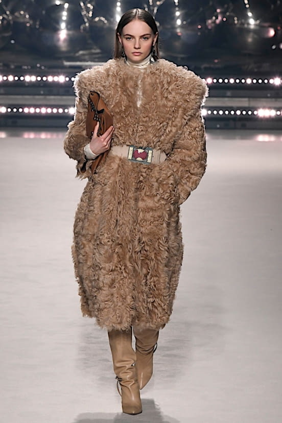 woman<br>FW20