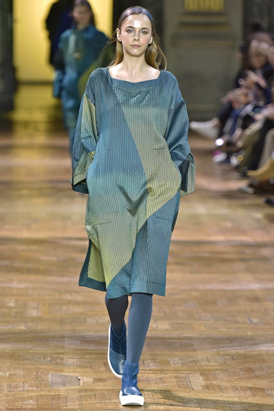 woman<br>F/W 17