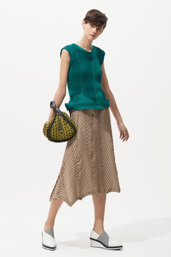 woman<br>RS19