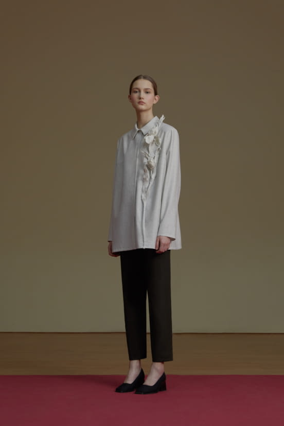 woman<br>F/W 17