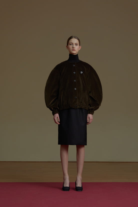 woman<br>F/W 17