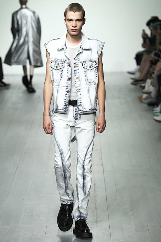 man<br>SS19