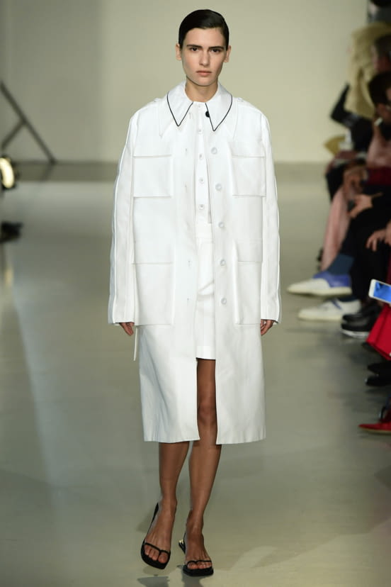woman<br>SS18
