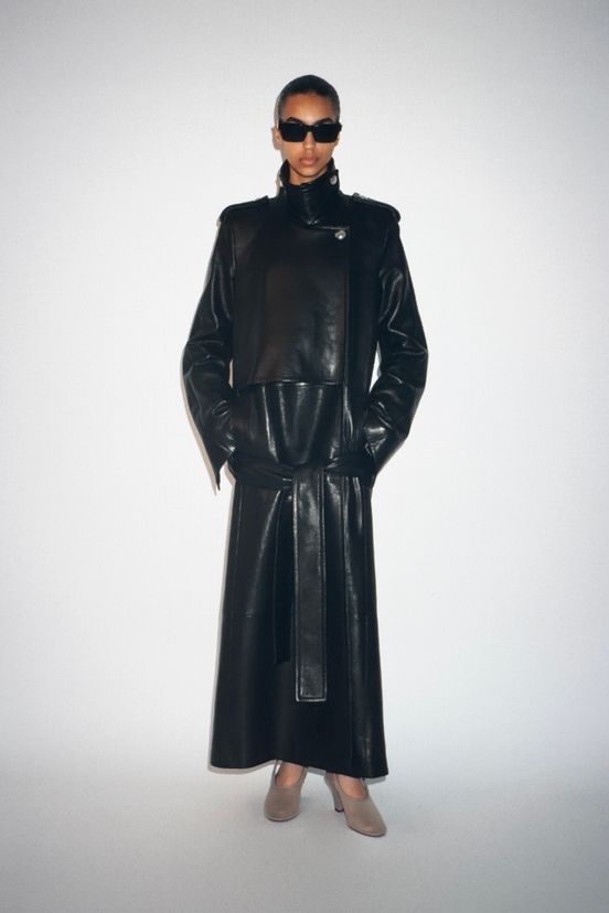 woman<br>RS26