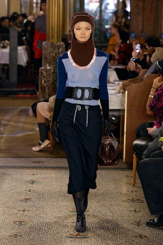 woman<br>FW25