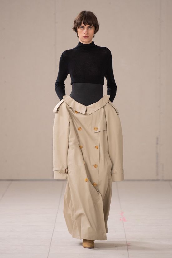 woman<br>FW24