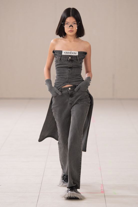 woman<br>FW24