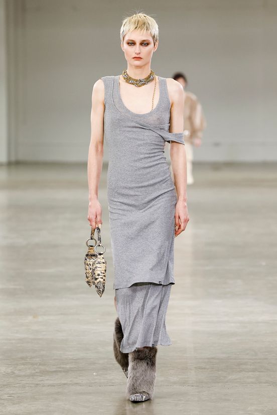 woman<br>FW24