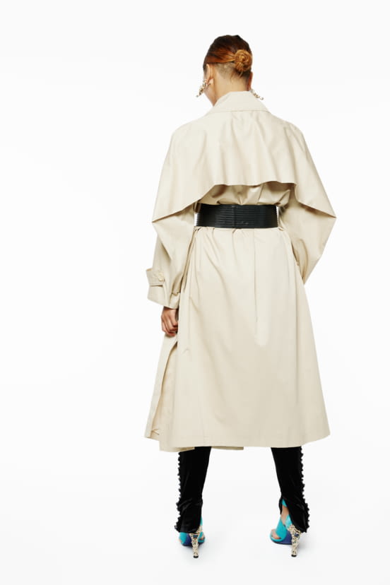 woman<br>RS18