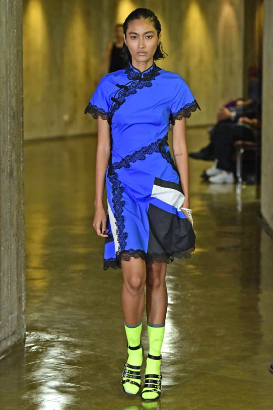 woman<br>SS19