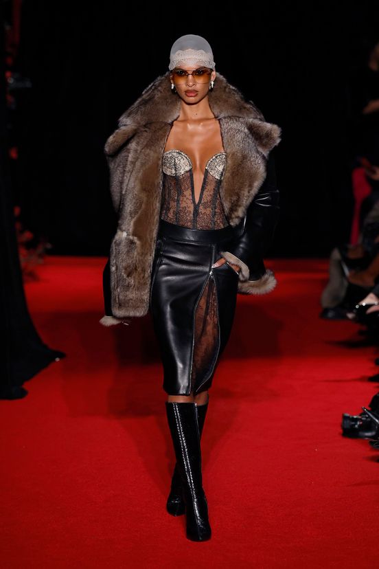 woman<br>FW26