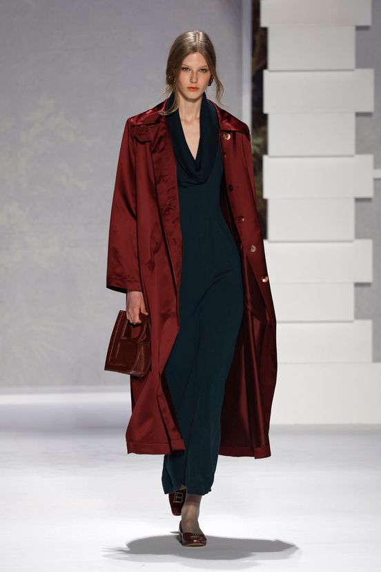 woman<br>FW26