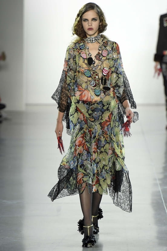woman<br>F/W 18