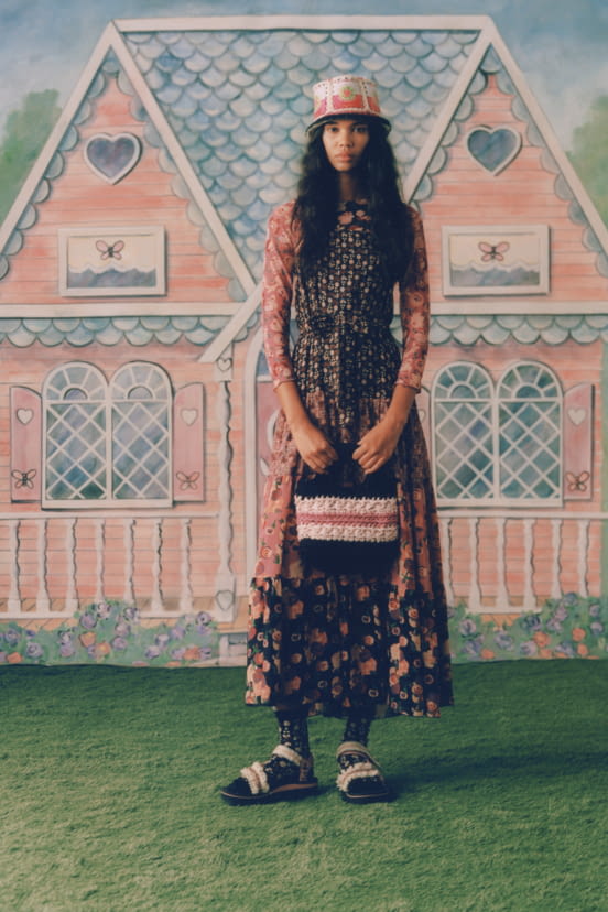 woman<br>SS21