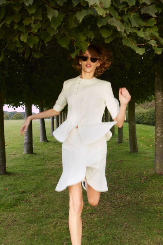 woman<br>SS21
