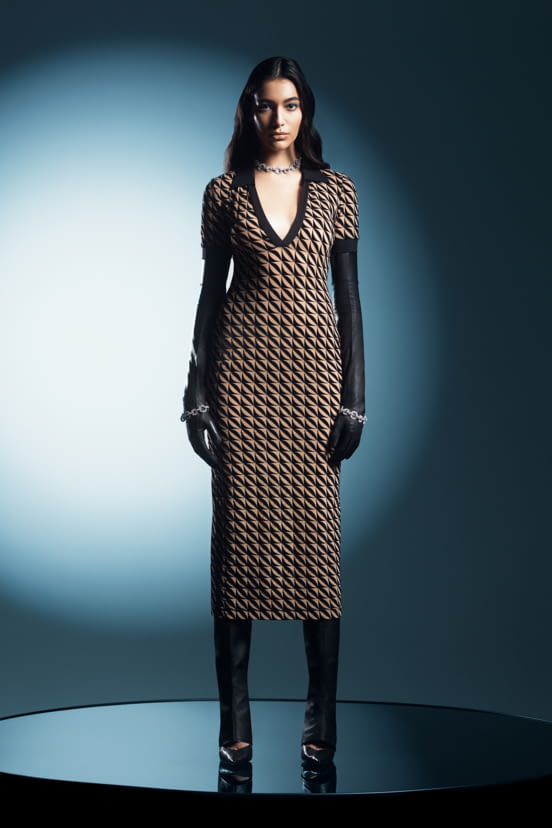 woman<br>FW21