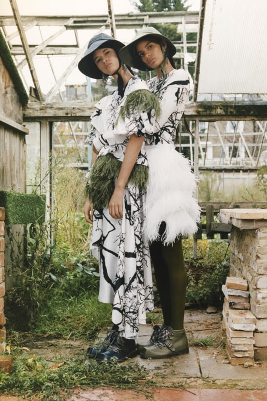 woman<br>PF19