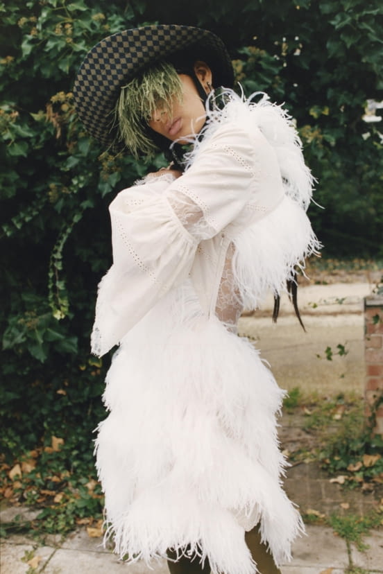 woman<br>PF19