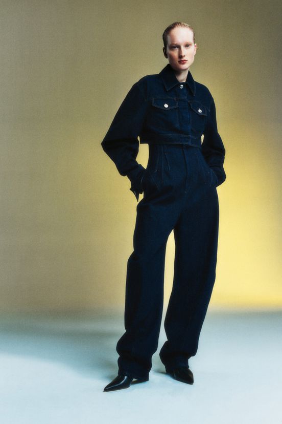 woman<br>Pre-Fall 2025