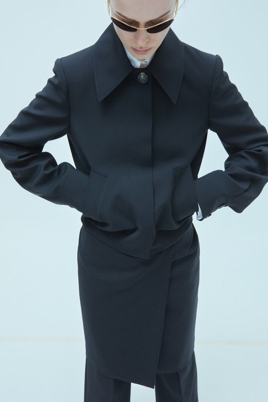 woman<br>RS24