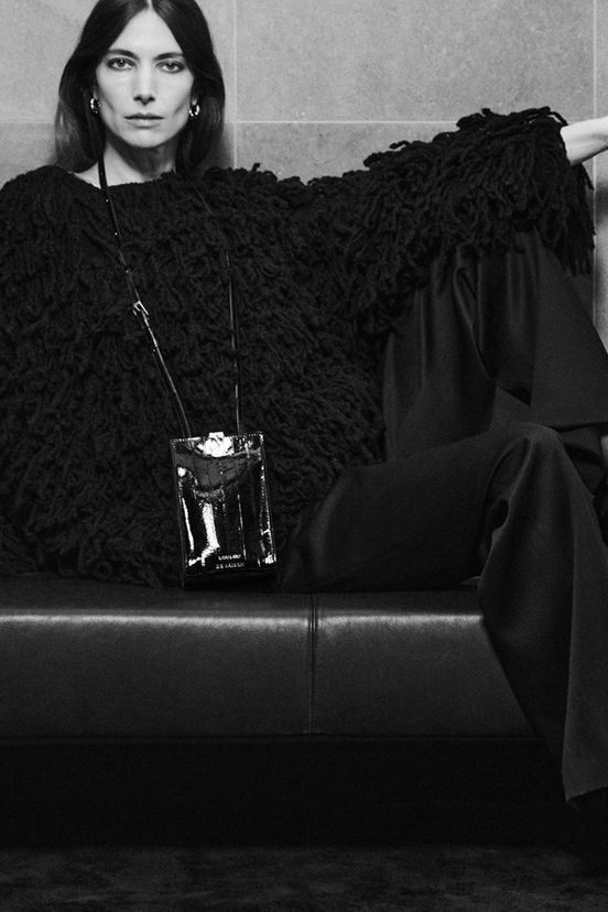 woman<br>FW25