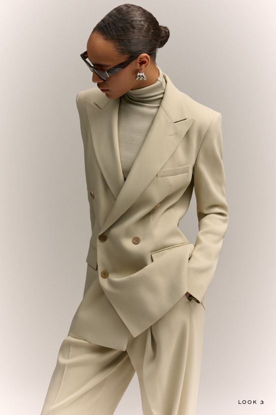 woman<br>RS27