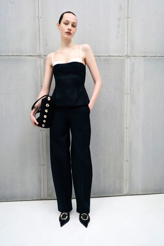 woman<br>Pre-Fall 2025