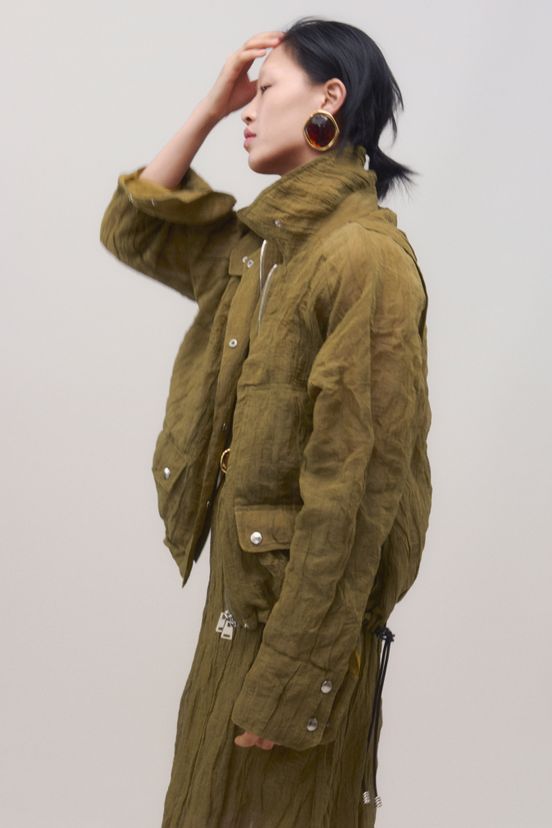 woman<br>Pre-Fall 2025