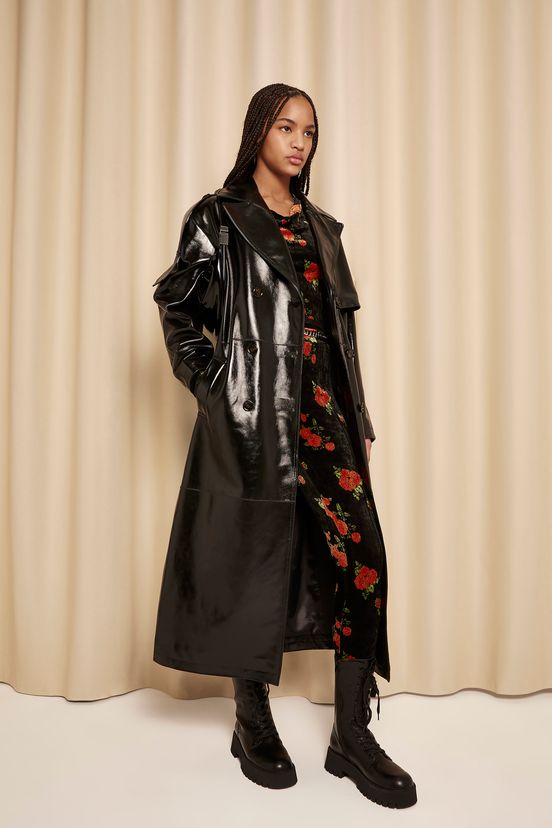 woman<br>FW23