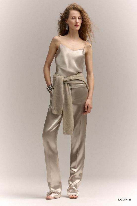 woman<br>RS27