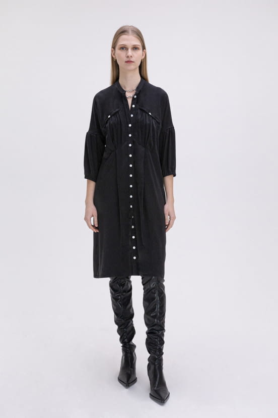 woman<br>FW21