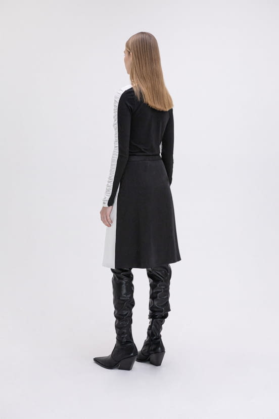 woman<br>FW21