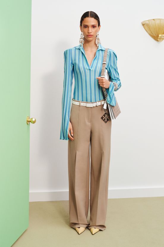 woman<br>Resort 2025