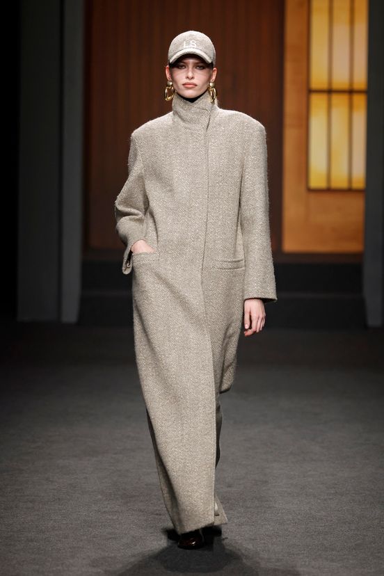 woman<br>FW26
