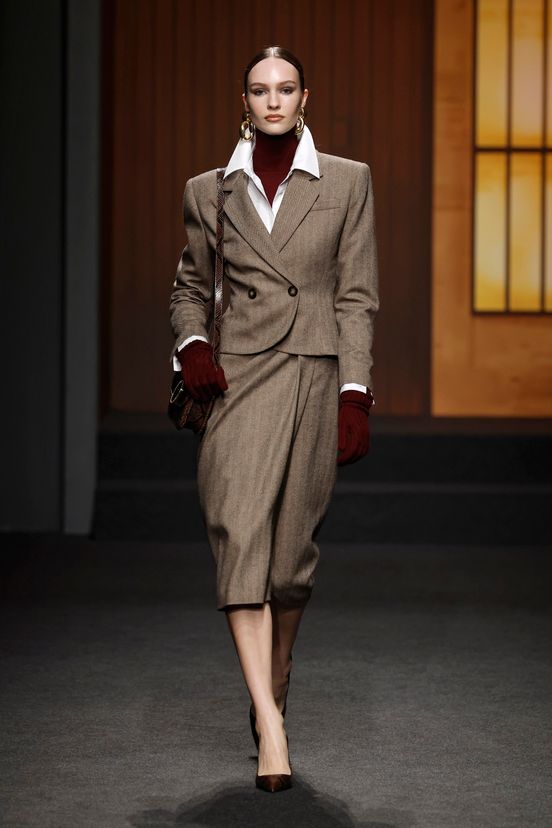 woman<br>FW26