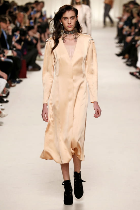 woman<br>FW16