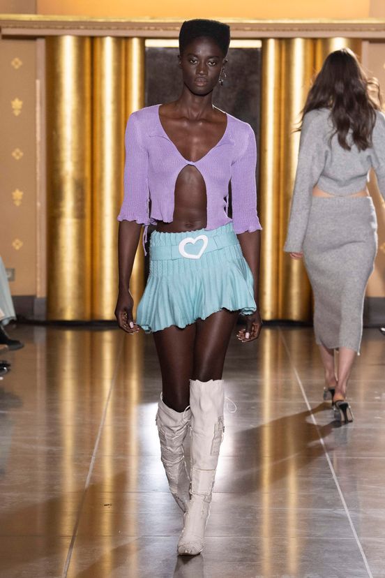 woman<br>FW23