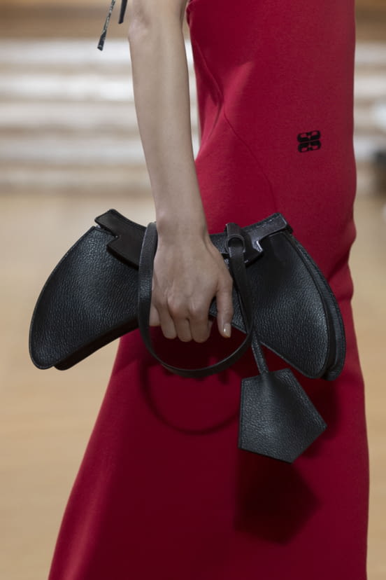 accessory<br>FW22