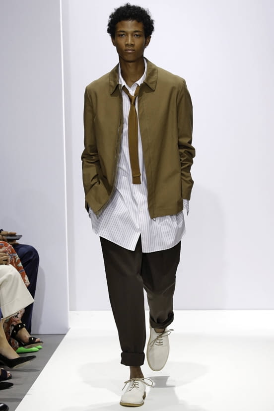 woman<br>SS19