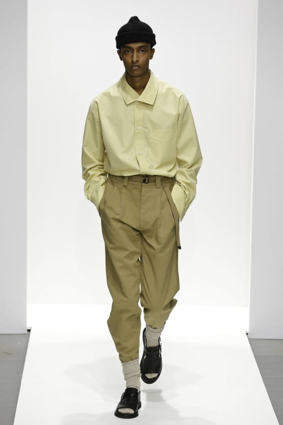 woman<br>SS20