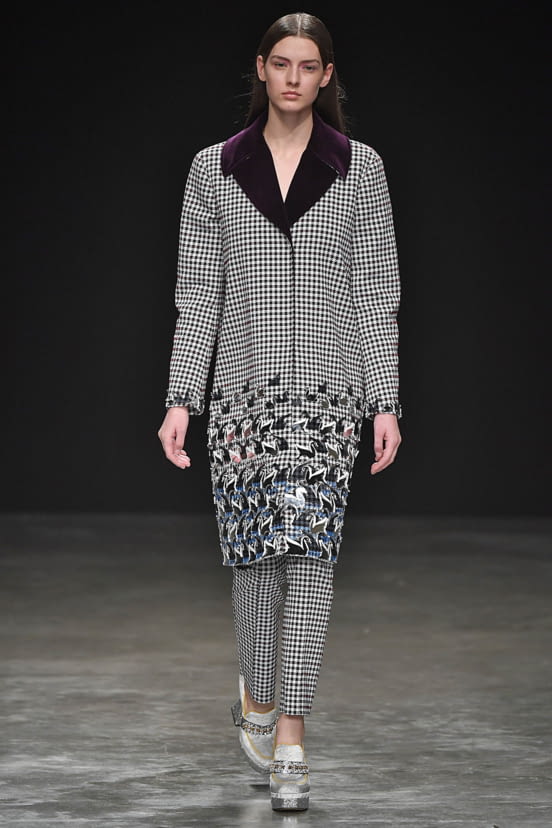woman<br>F/W 17