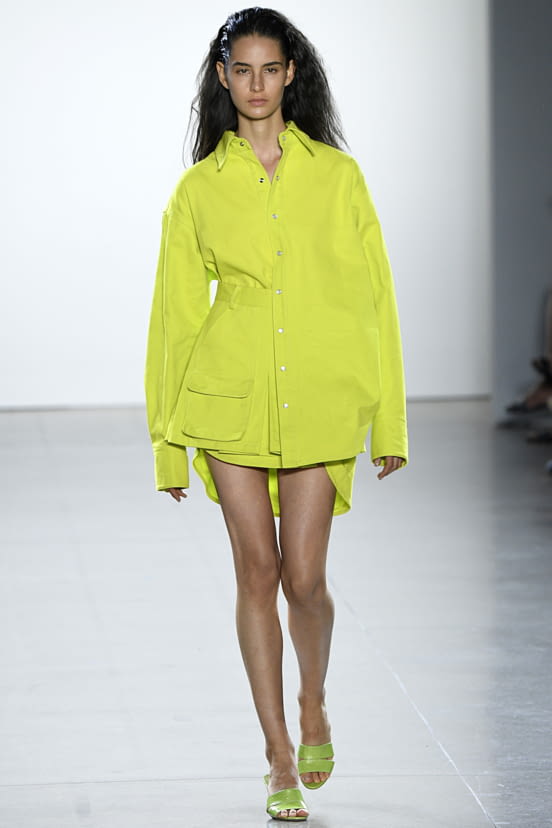 woman<br>SS19