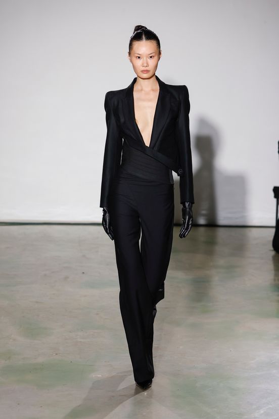 woman<br>FW26