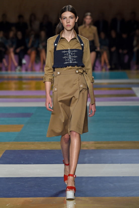 woman<br>S/S 17