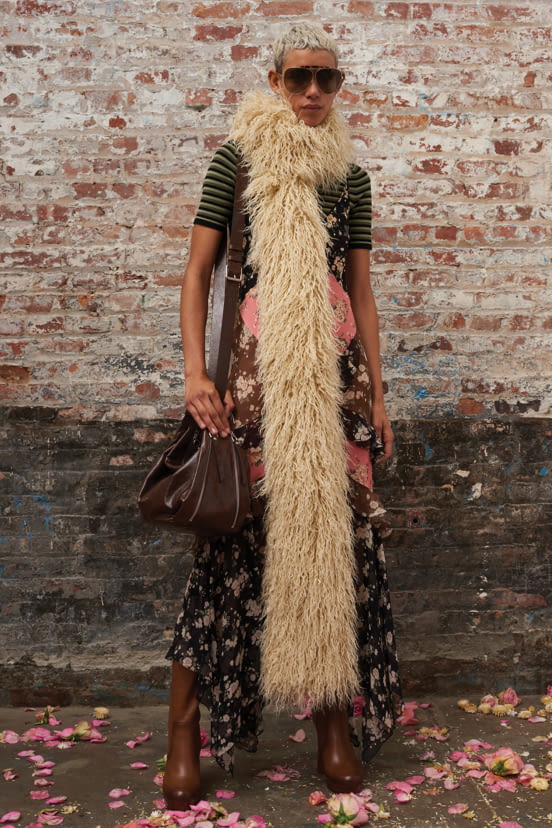 woman<br>PF19