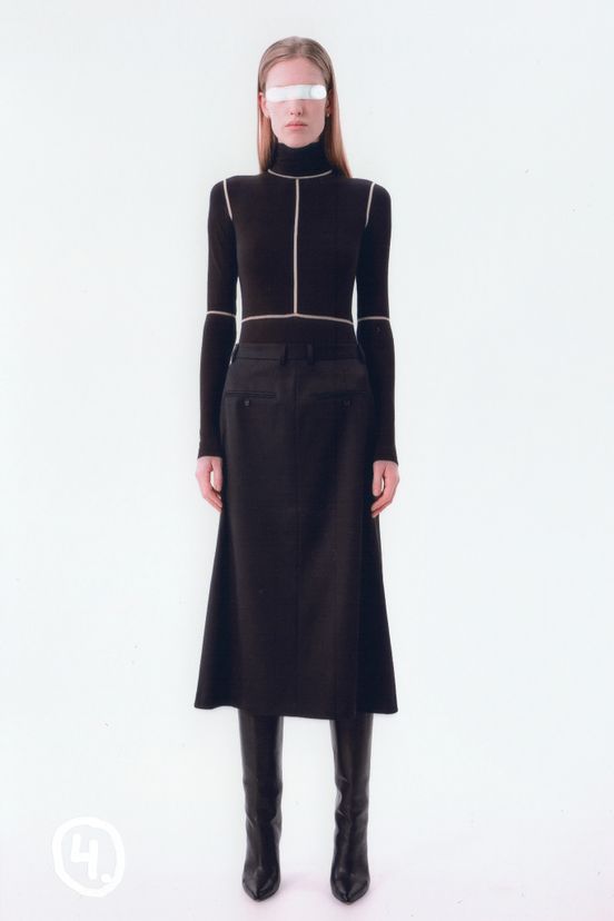 woman<br>PF25