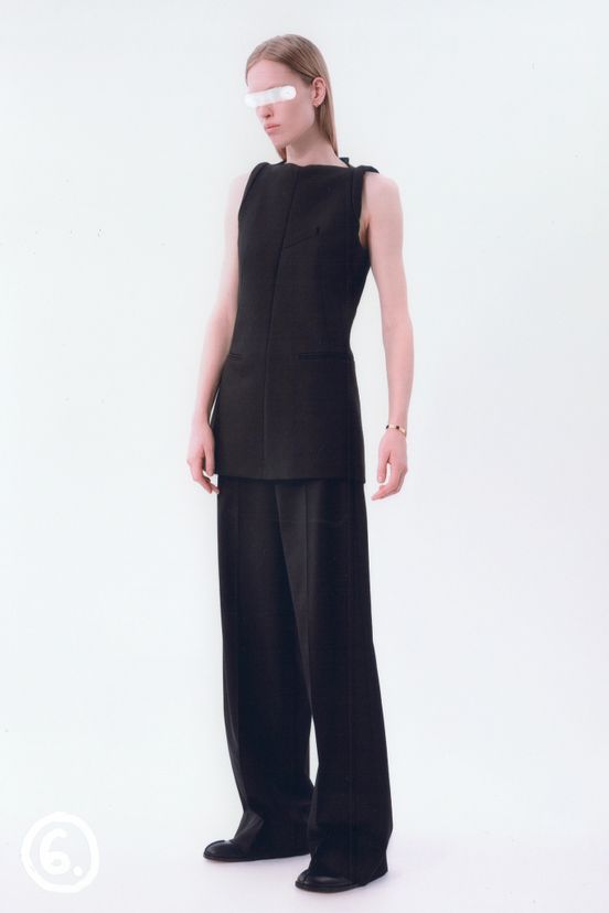 woman<br>PF25