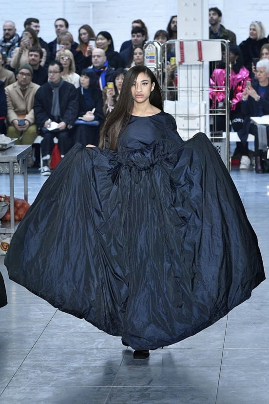 woman<br>F/W 18